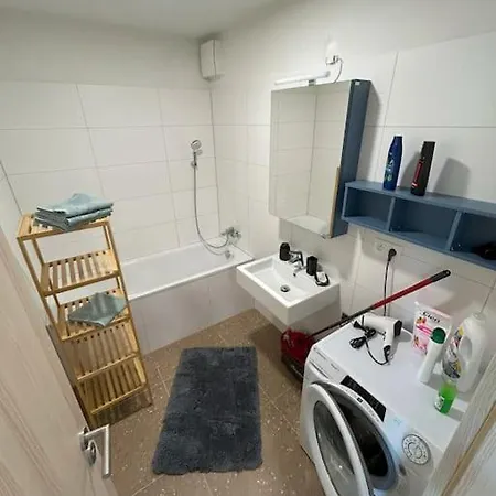 Modern Aparment In Moruse Compex With Free Parking Apartment Bratislava