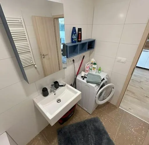 Modern Aparment In Moruse Compex With Free Parking * Pozsony